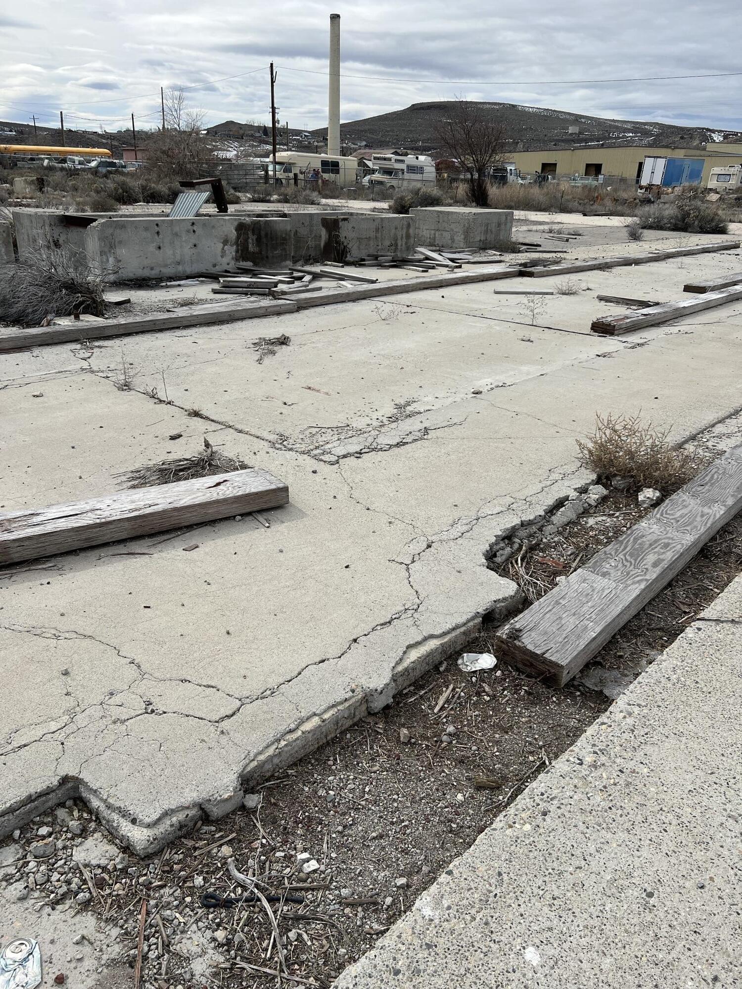 Snow Mnt Pine Industrial Park - Commercial Sale