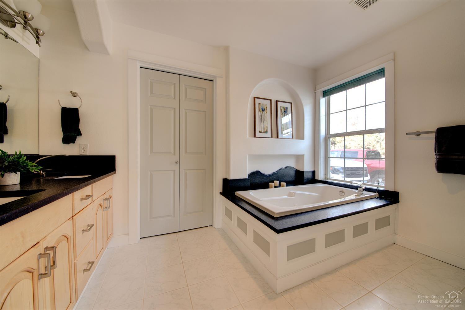 Squaw Creek Canyon - Residential