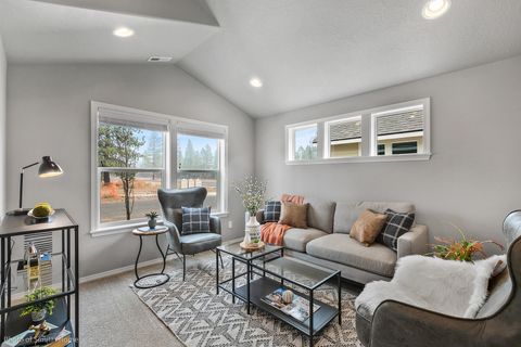 2821 NW Sterling Drive Redmond OR 97756