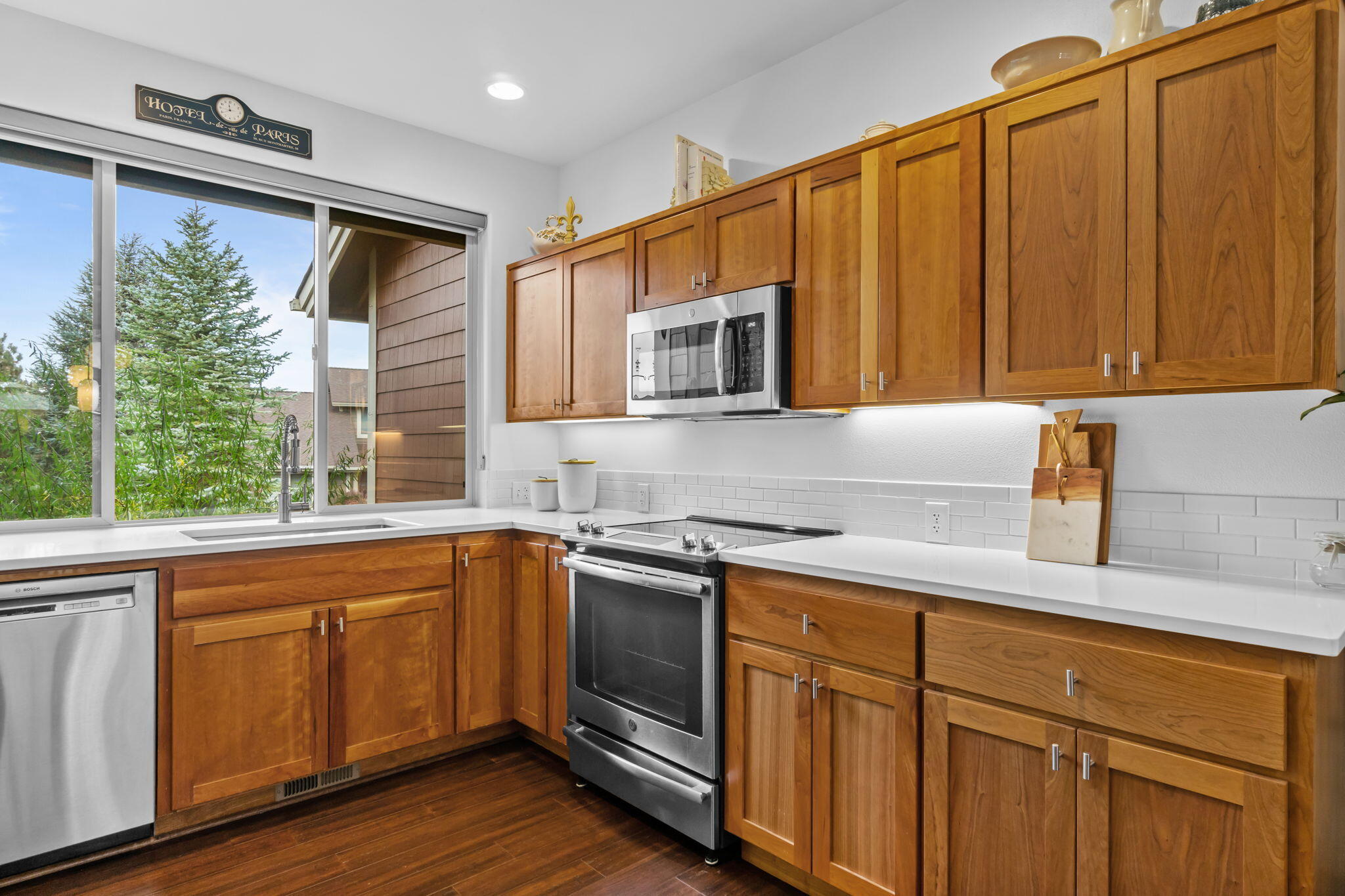 Eagle Crest - Residential