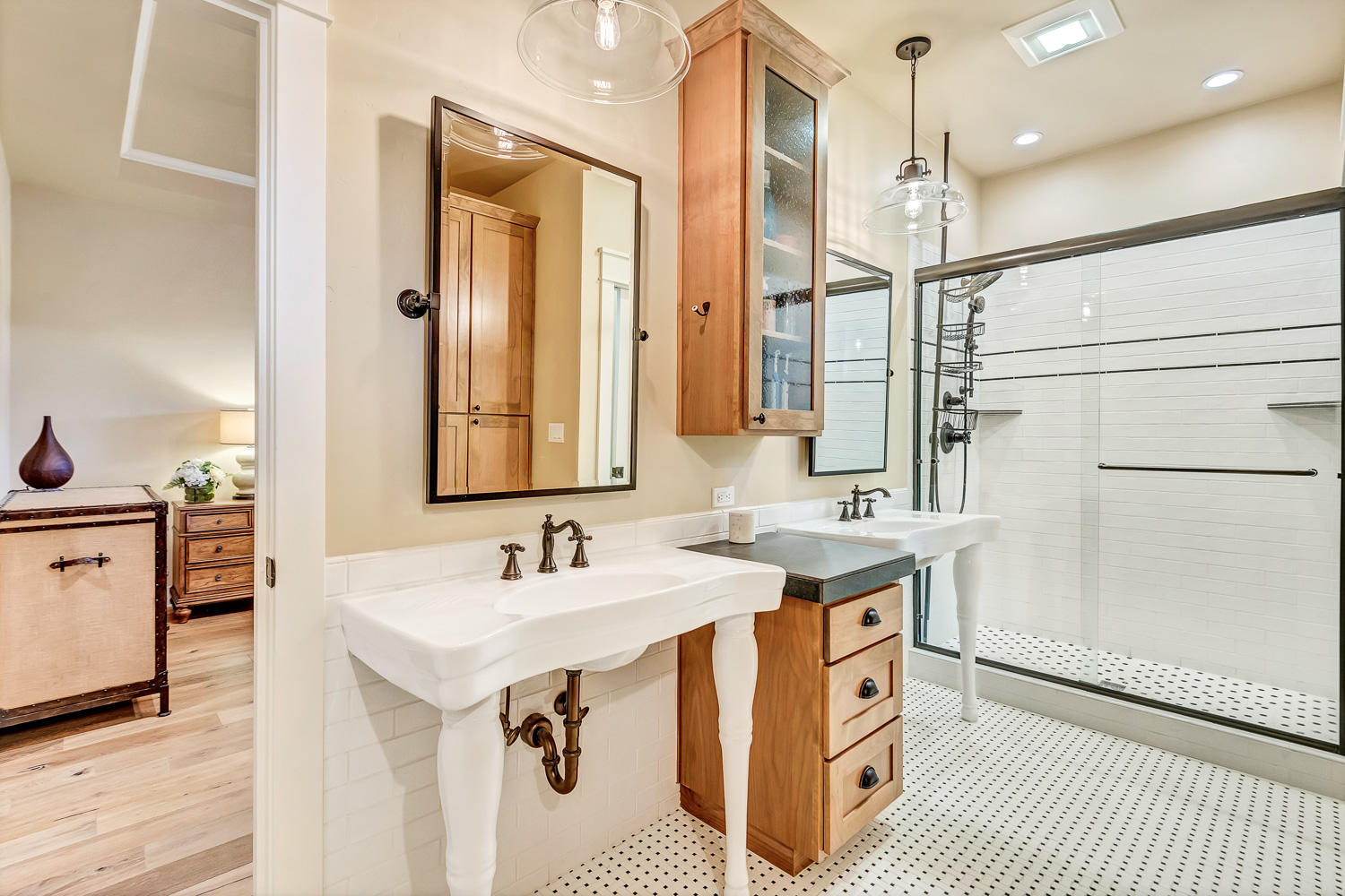 Pine Meadow Vill - Residential
