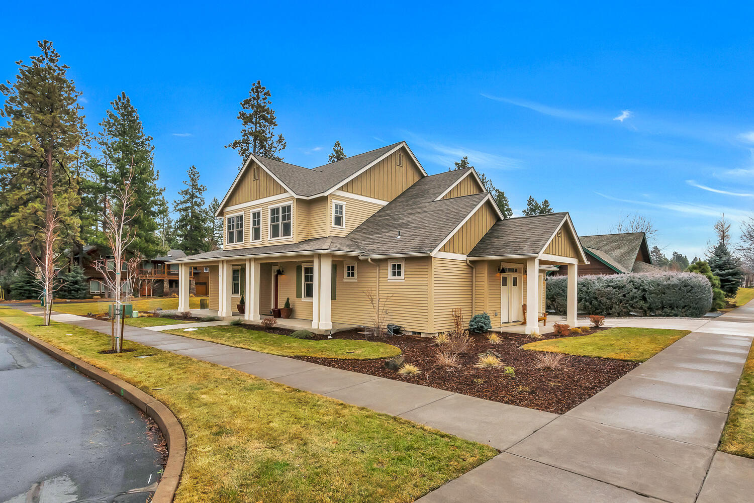 Pine Meadow Vill - Residential
