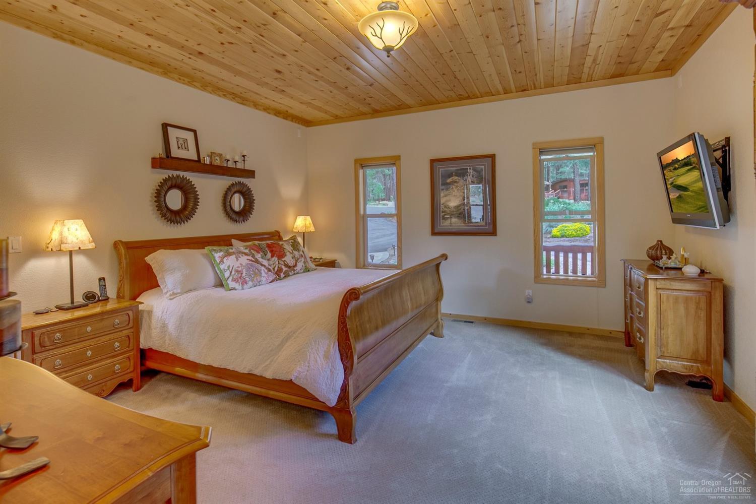 River Forest Acres - Residential