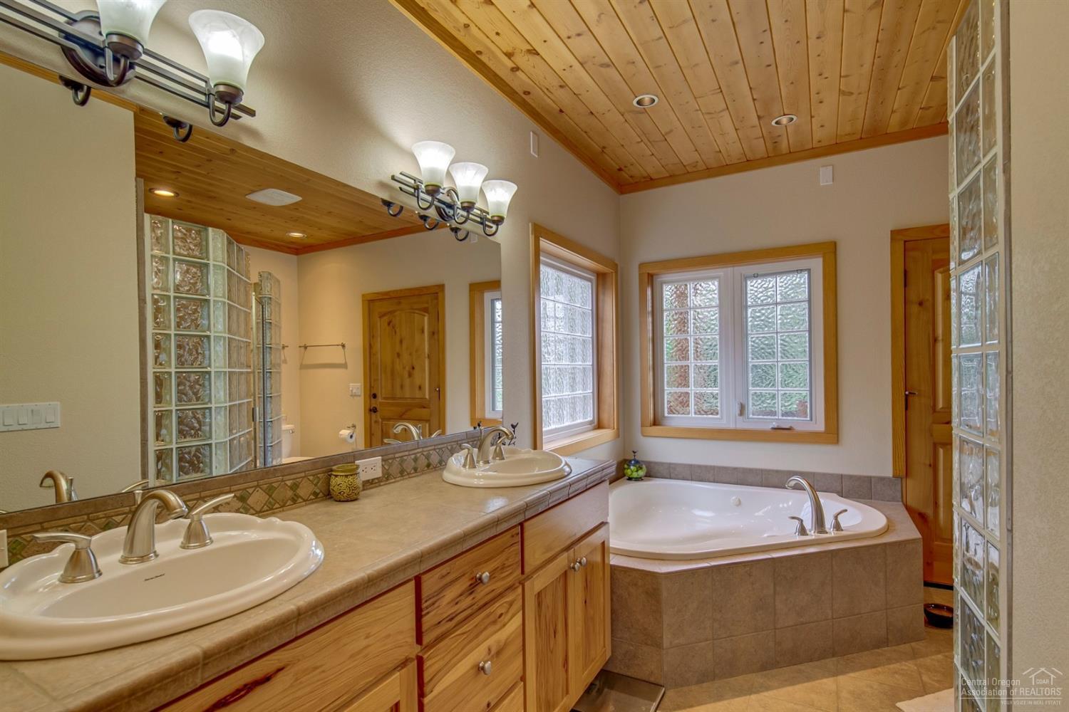 River Forest Acres - Residential