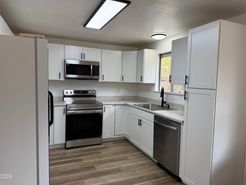 Tiny photo for 15838 Pierce Road, La Pine, OR 97739 (MLS # 220229880)