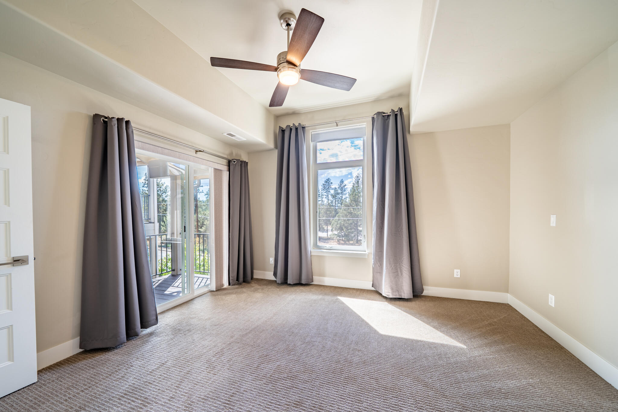 Riverwalk - Residential