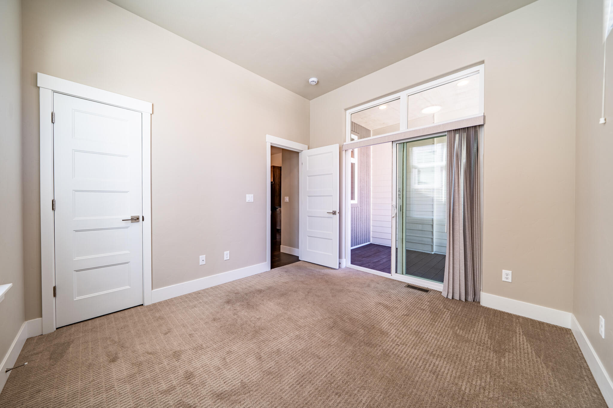 Riverwalk - Residential