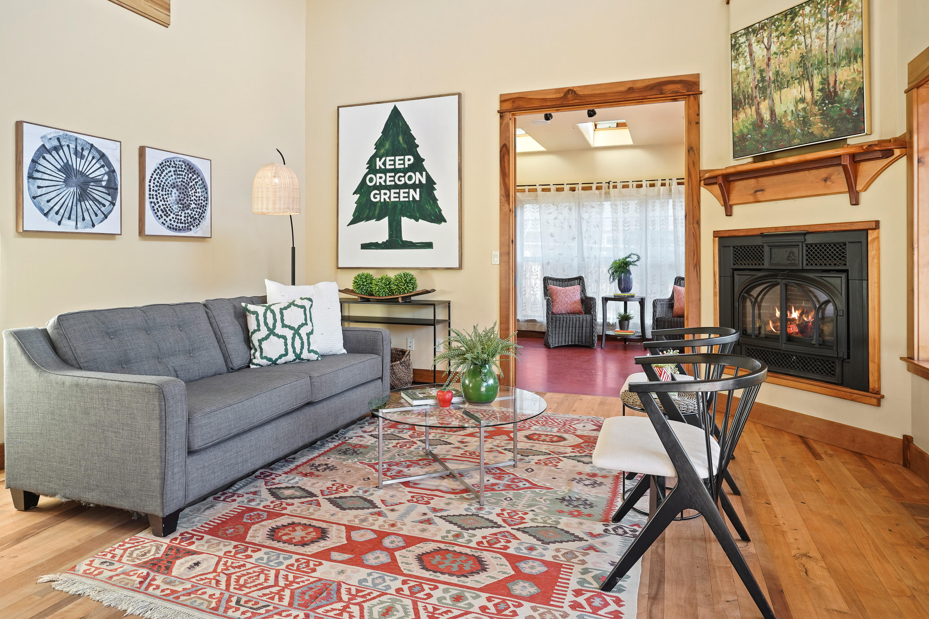 Desc Rvr Hmst Rimrk - Residential