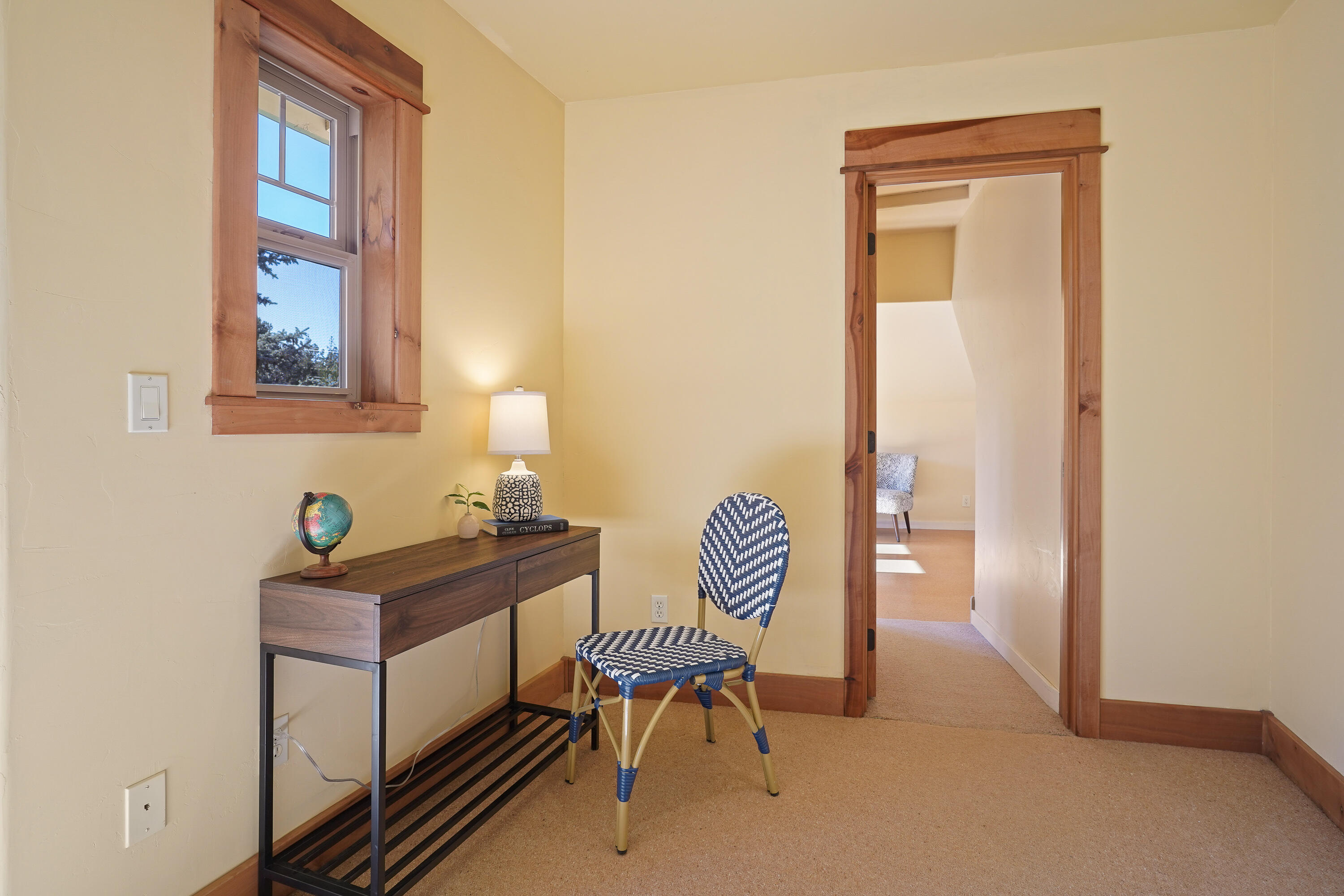 Desc Rvr Hmst Rimrk - Residential