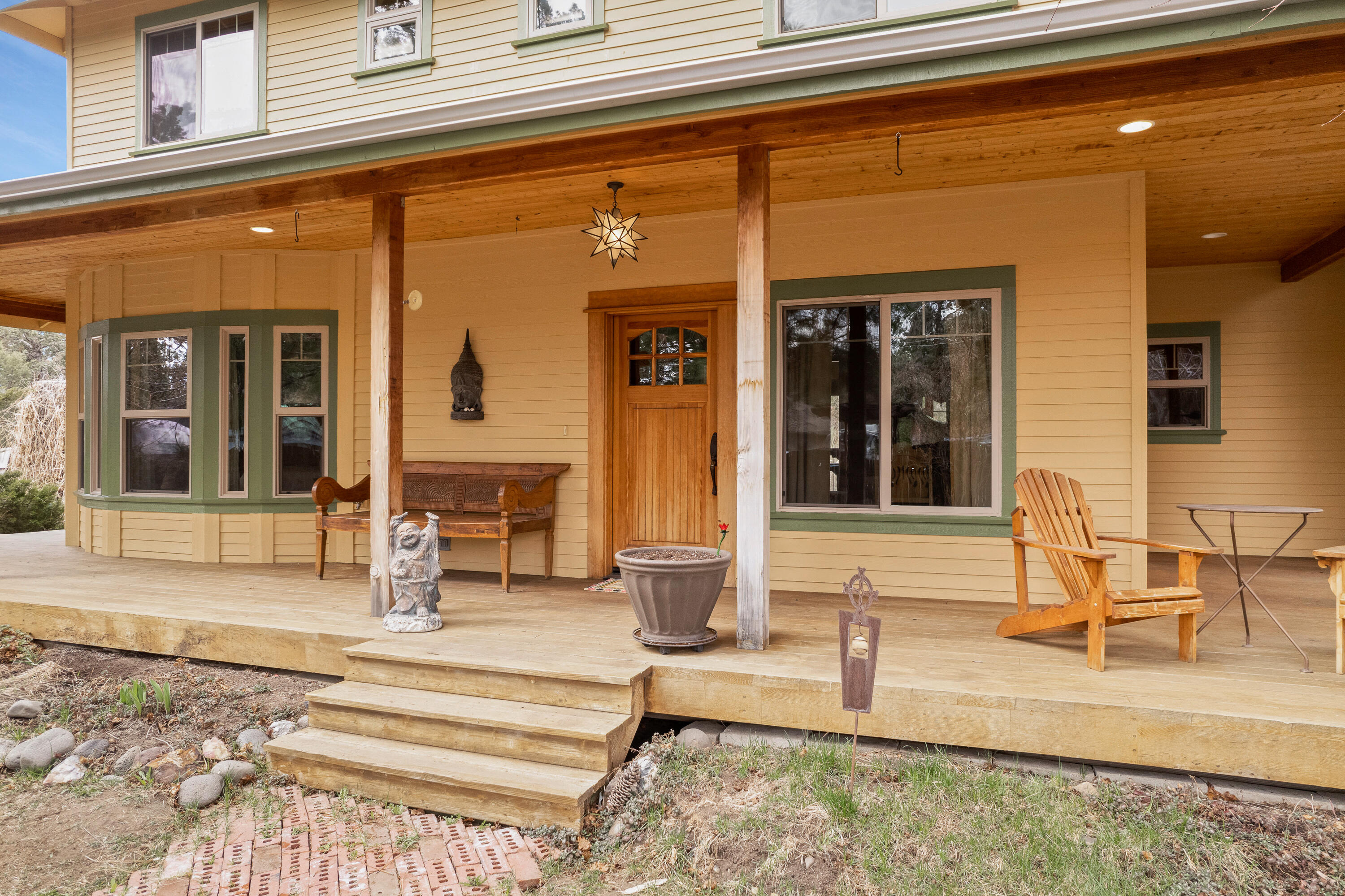 Desc Rvr Hmst Rimrk - Residential