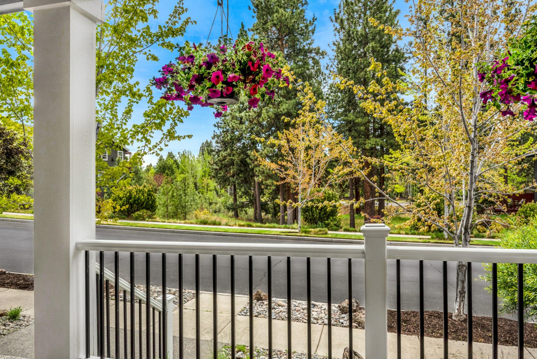 Skyliner Summit - Residential