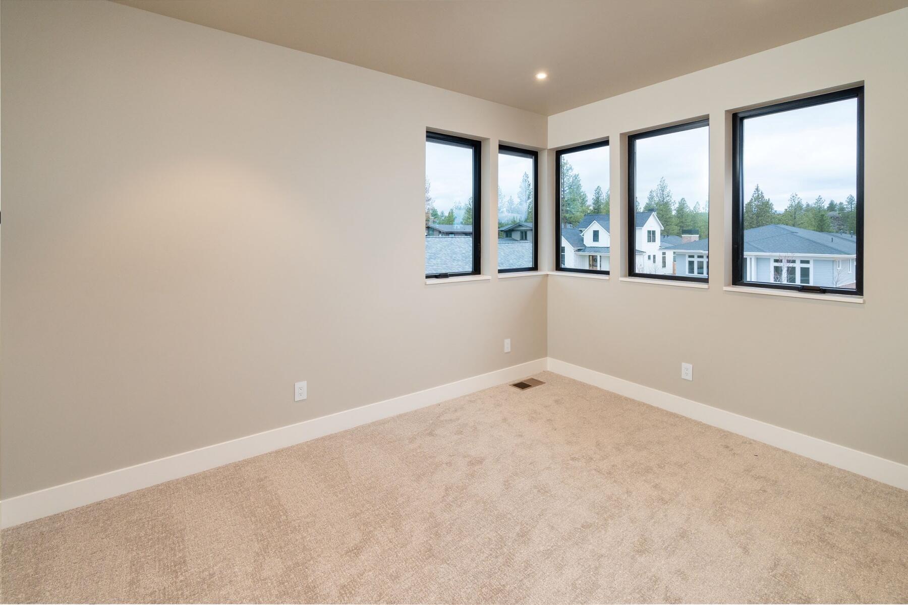 Discovery West Phase 3 - Residential