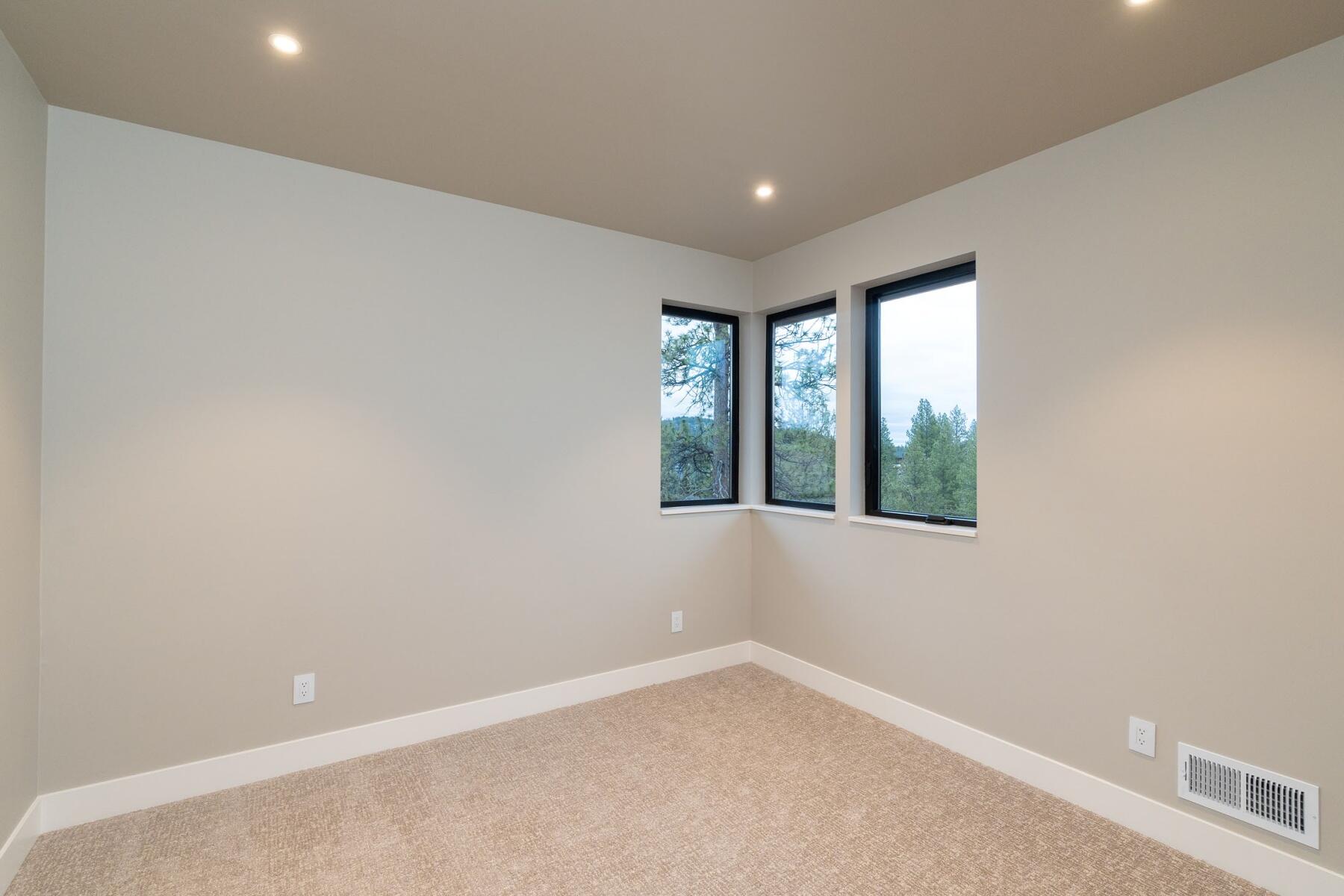 Discovery West Phase 3 - Residential