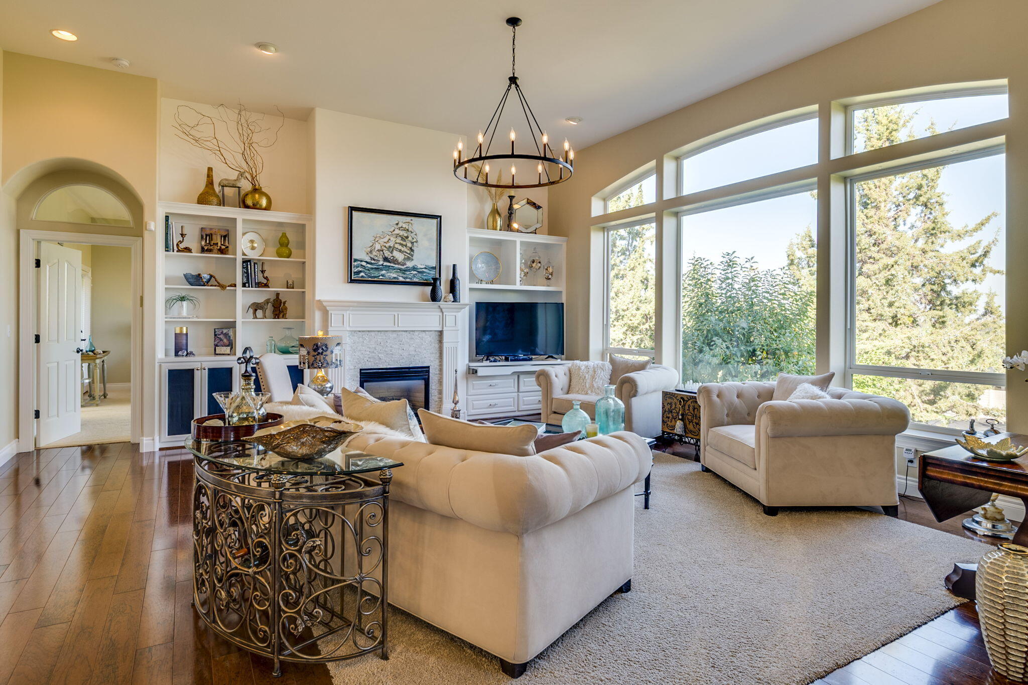 Eagle Crest - Residential