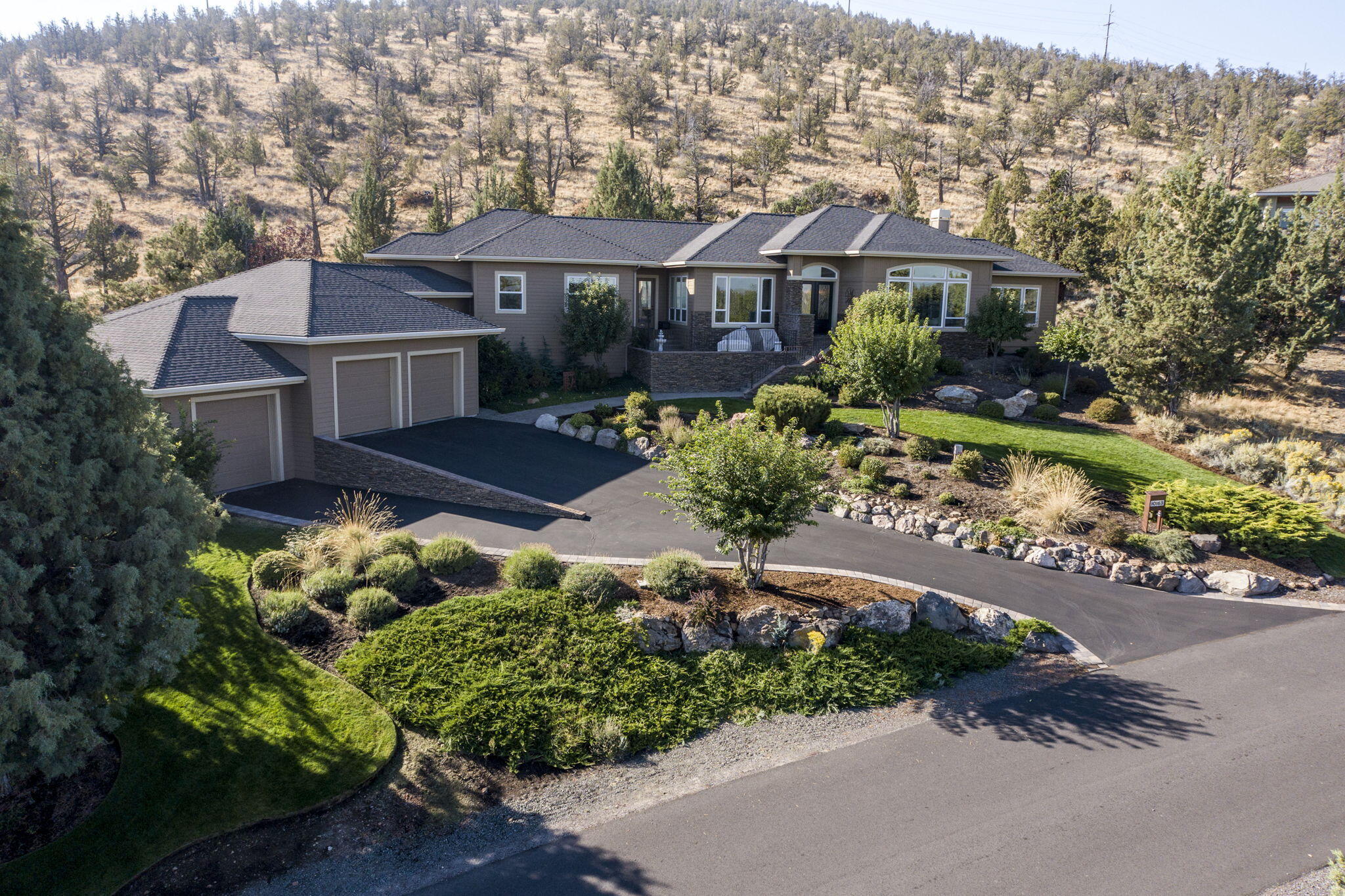 Eagle Crest - Residential