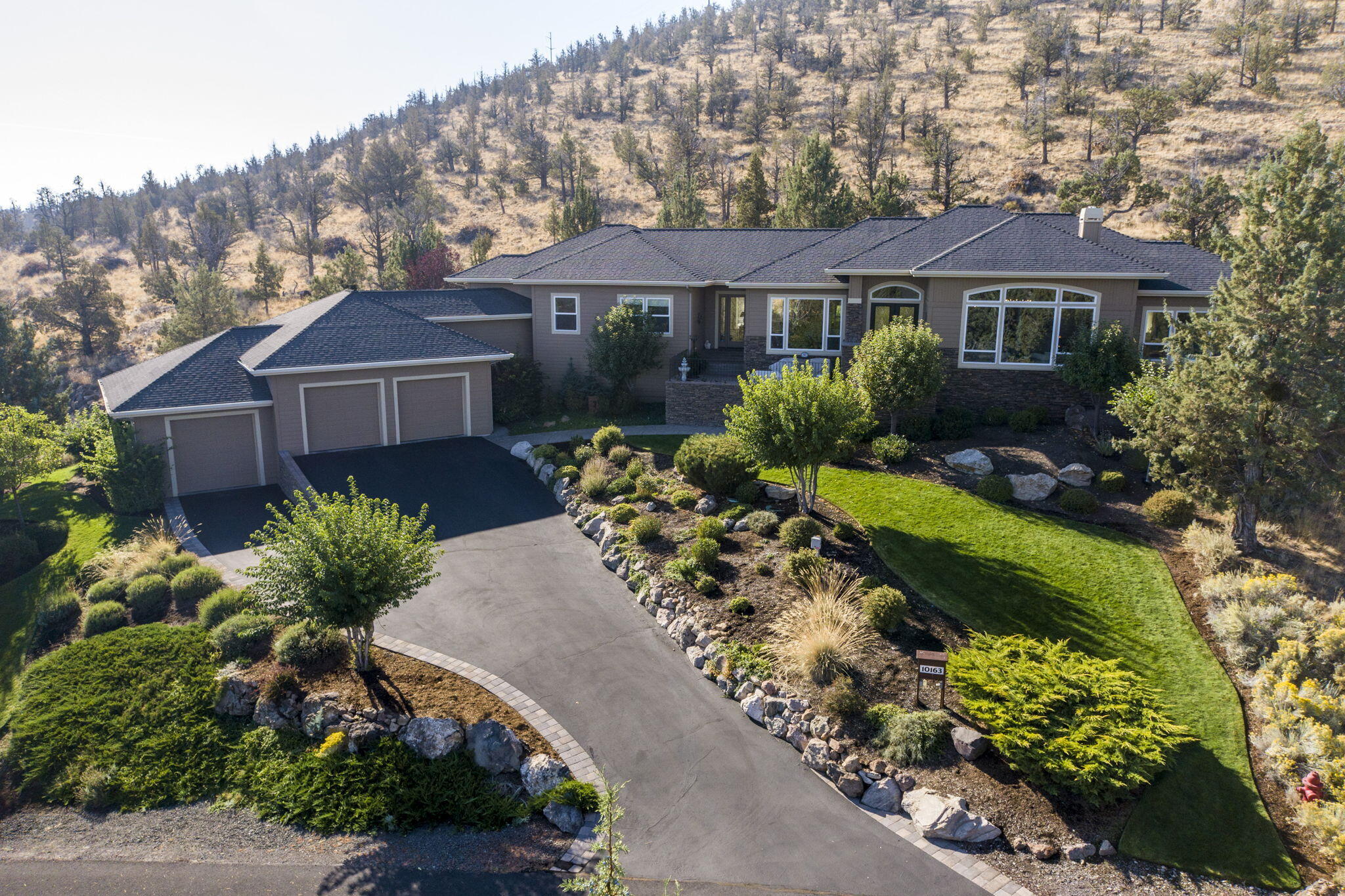 Eagle Crest - Residential