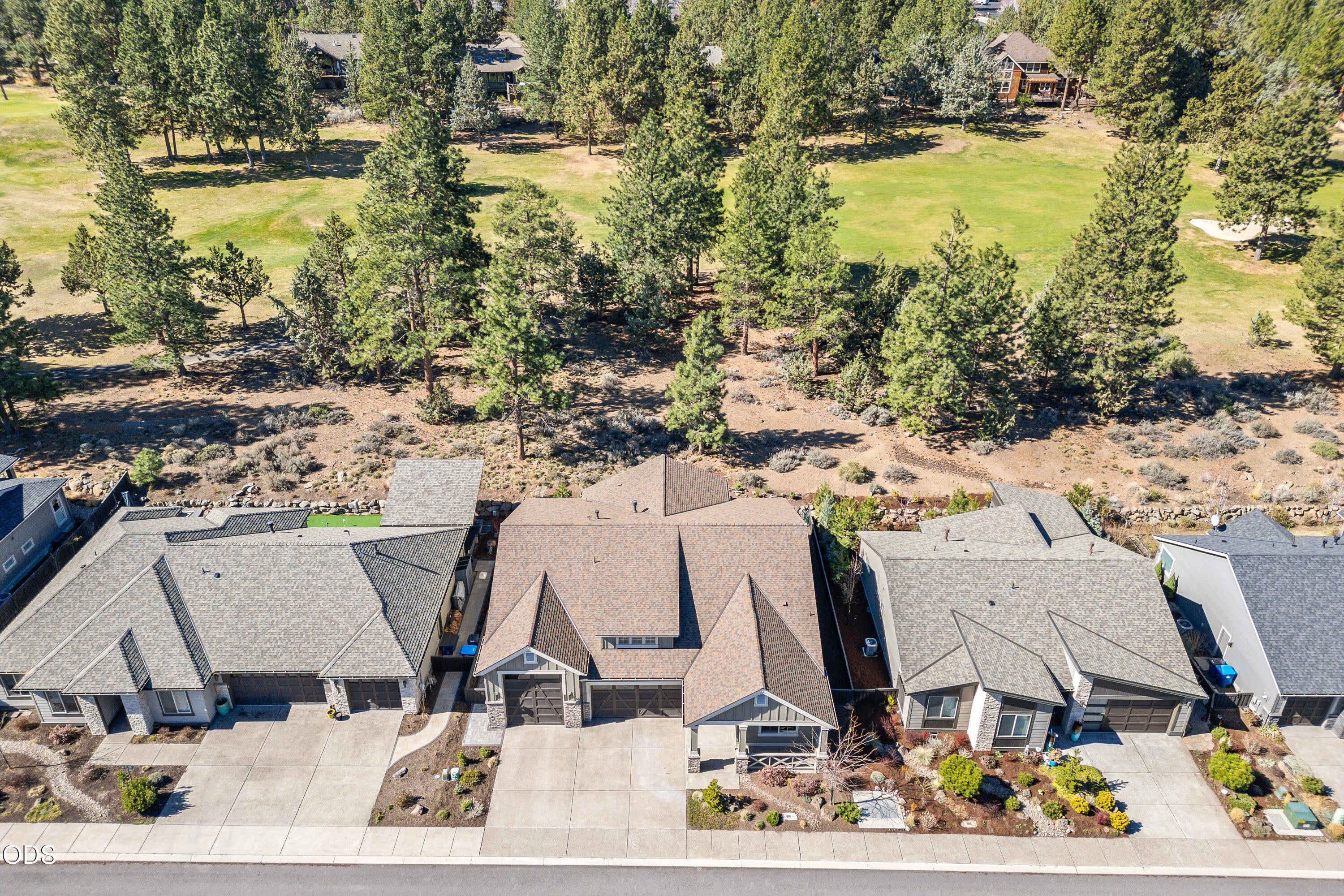 3119 NW Hidden Ridge Drive