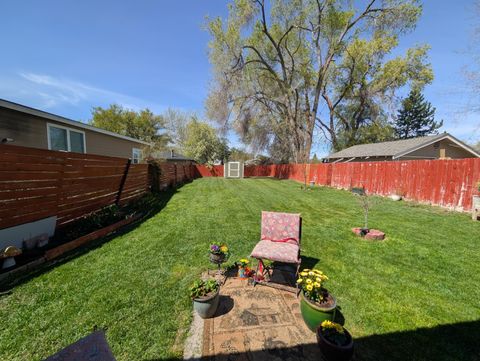 Tiny photo for 1850 Hope Street, Klamath Falls, OR 97603 (MLS # 220219268)