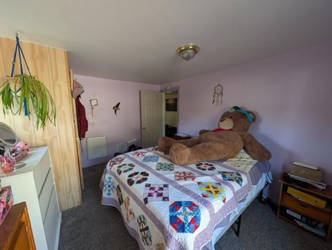 Tiny photo for 1850 Hope Street, Klamath Falls, OR 97603 (MLS # 220219268)