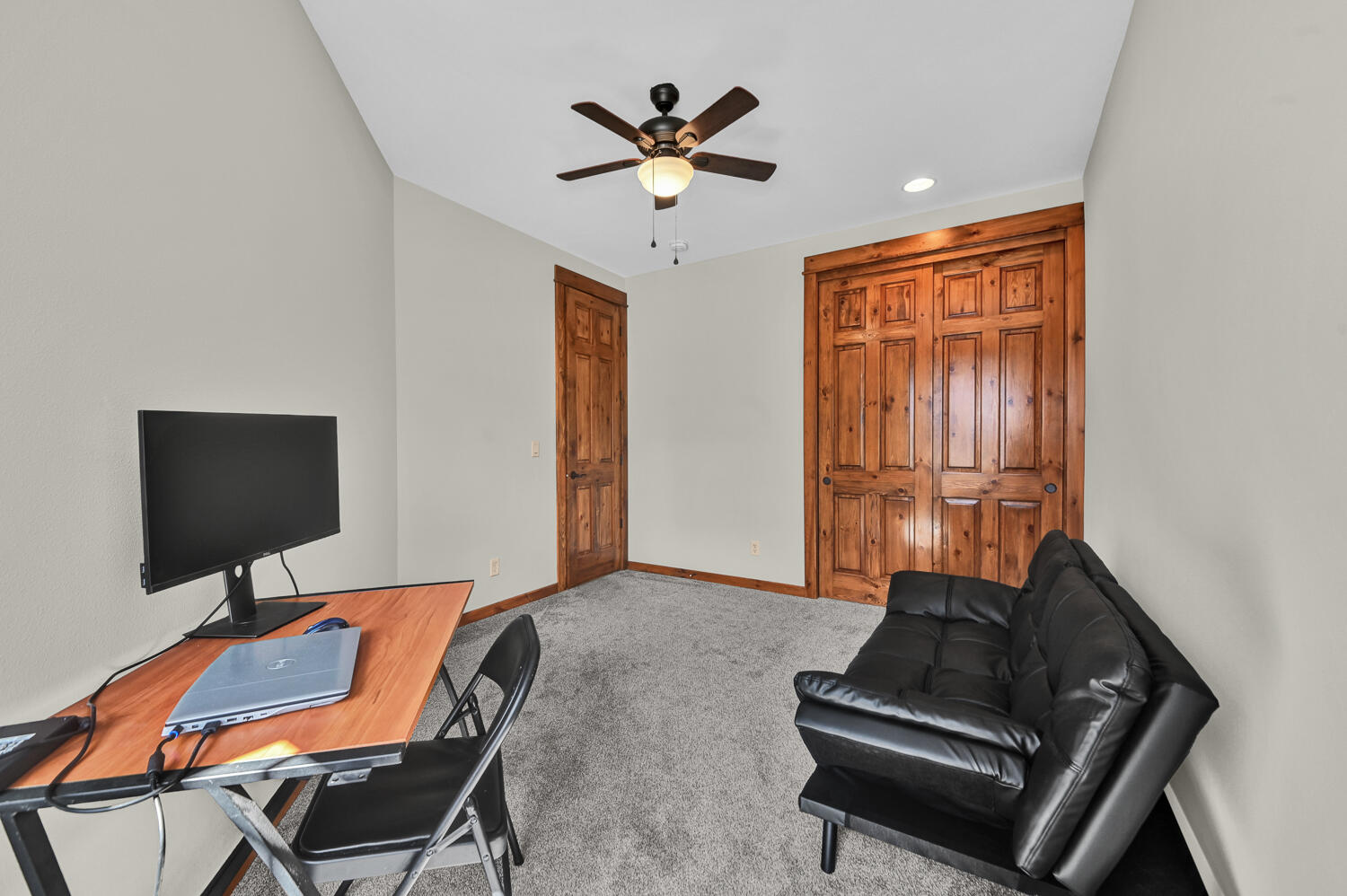 River Rim - Residential