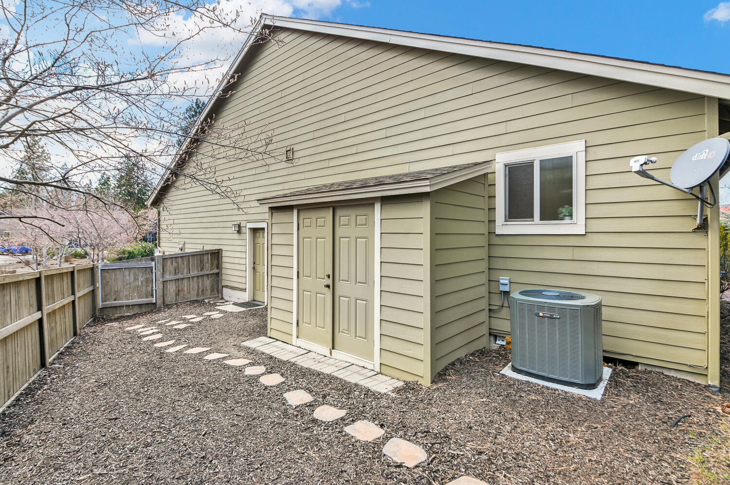 River Rim - Residential