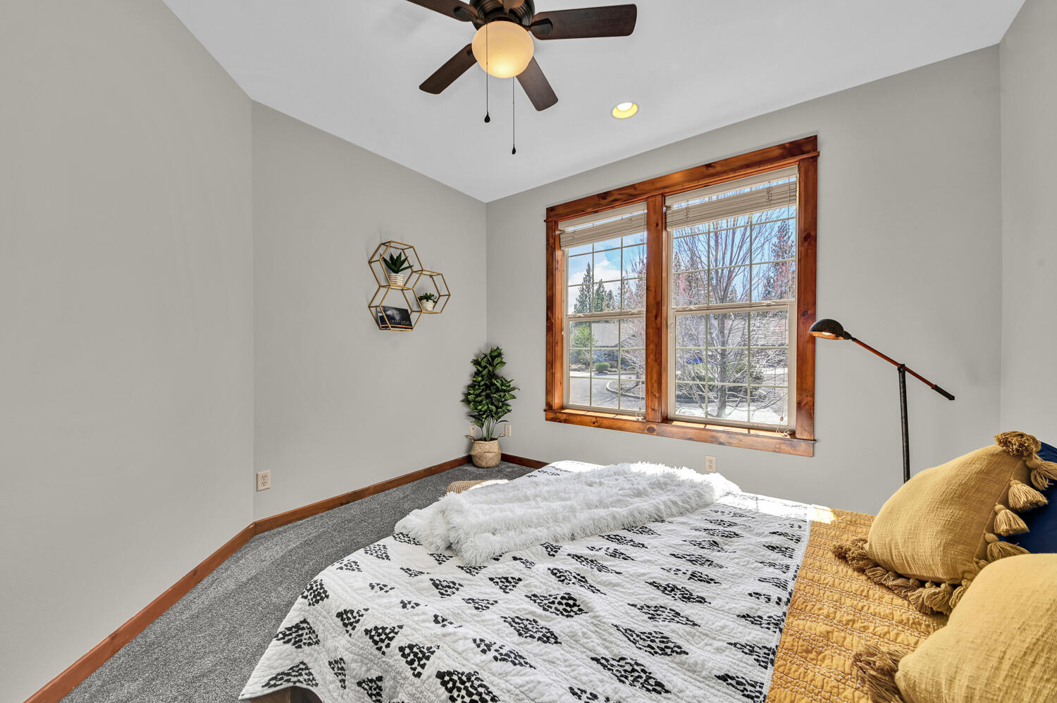 River Rim - Residential