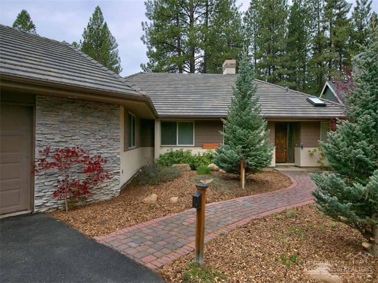 7th Mtn Golf Village - Residential