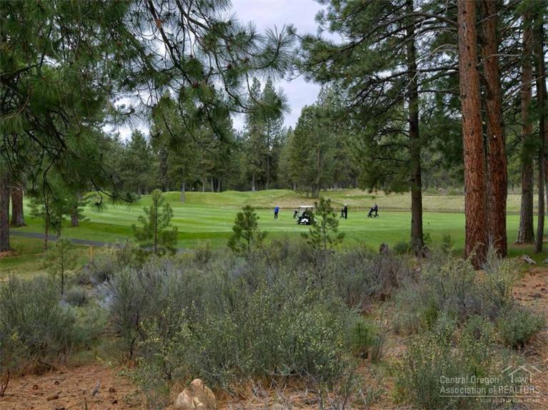7th Mtn Golf Village - Residential