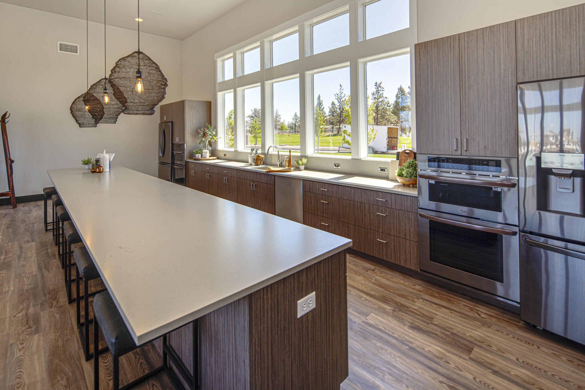 Petrosa - Residential Income