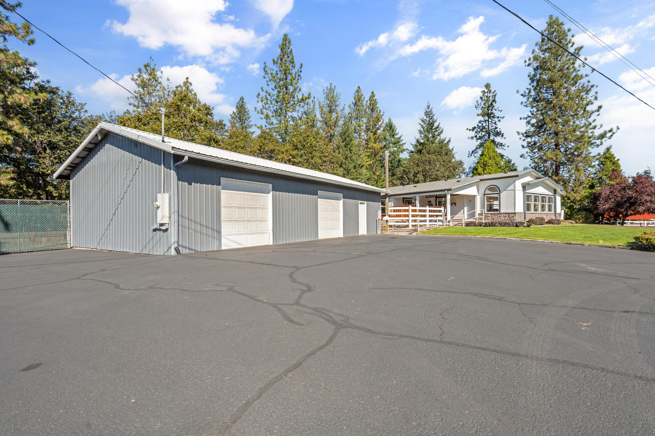 Shady Cove Heights Subdivision - Residential