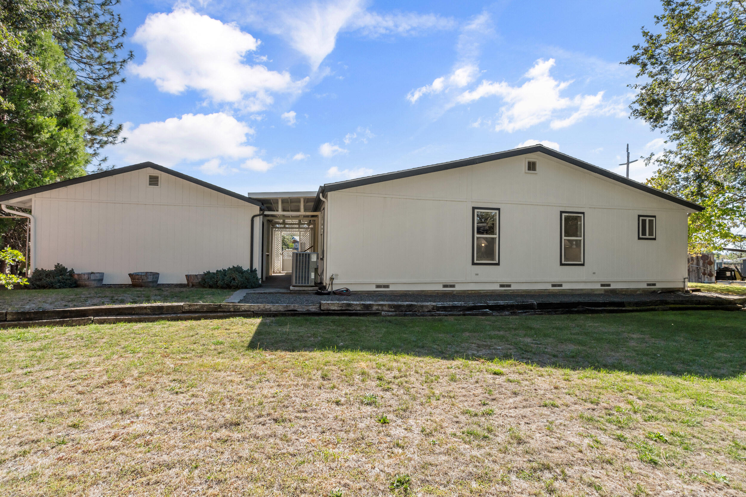 Shady Cove Heights Subdivision - Residential