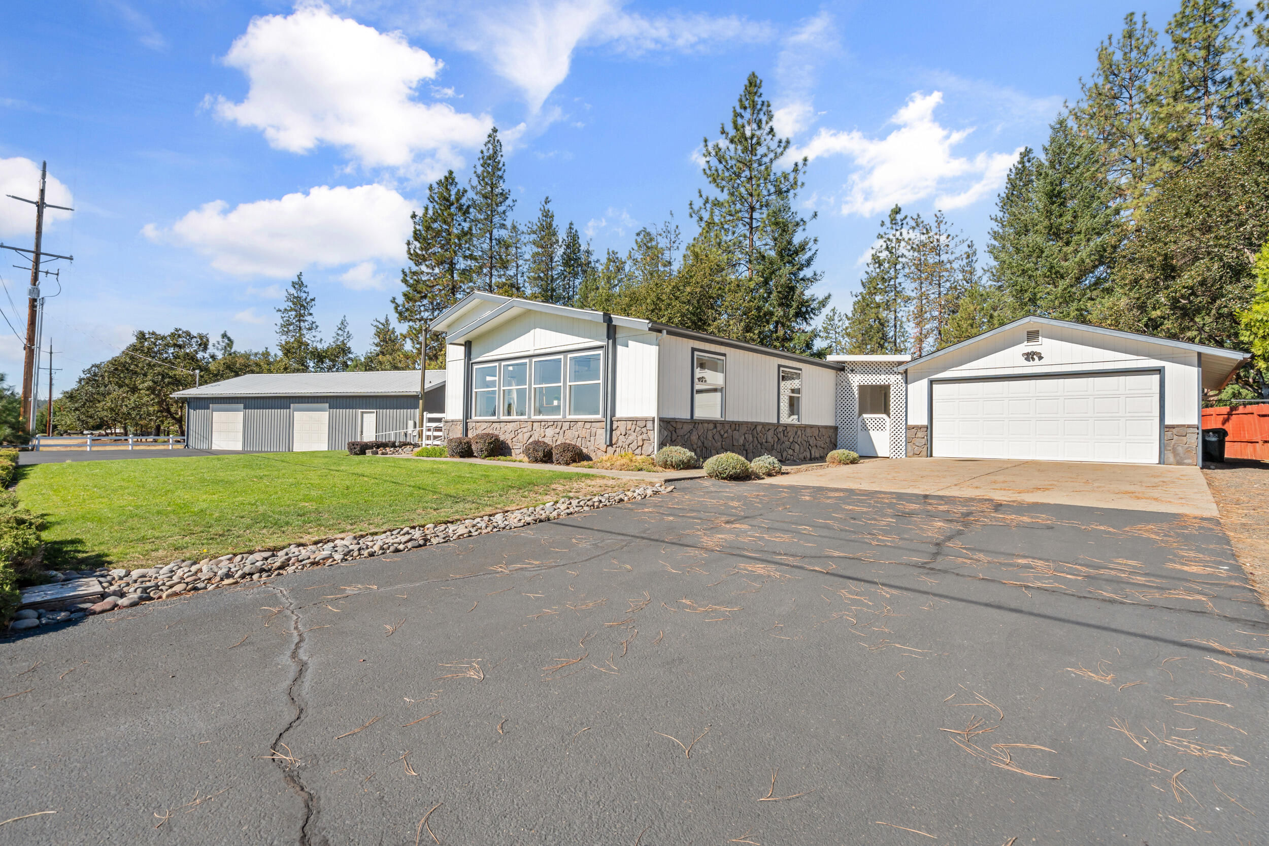 Shady Cove Heights Subdivision - Residential