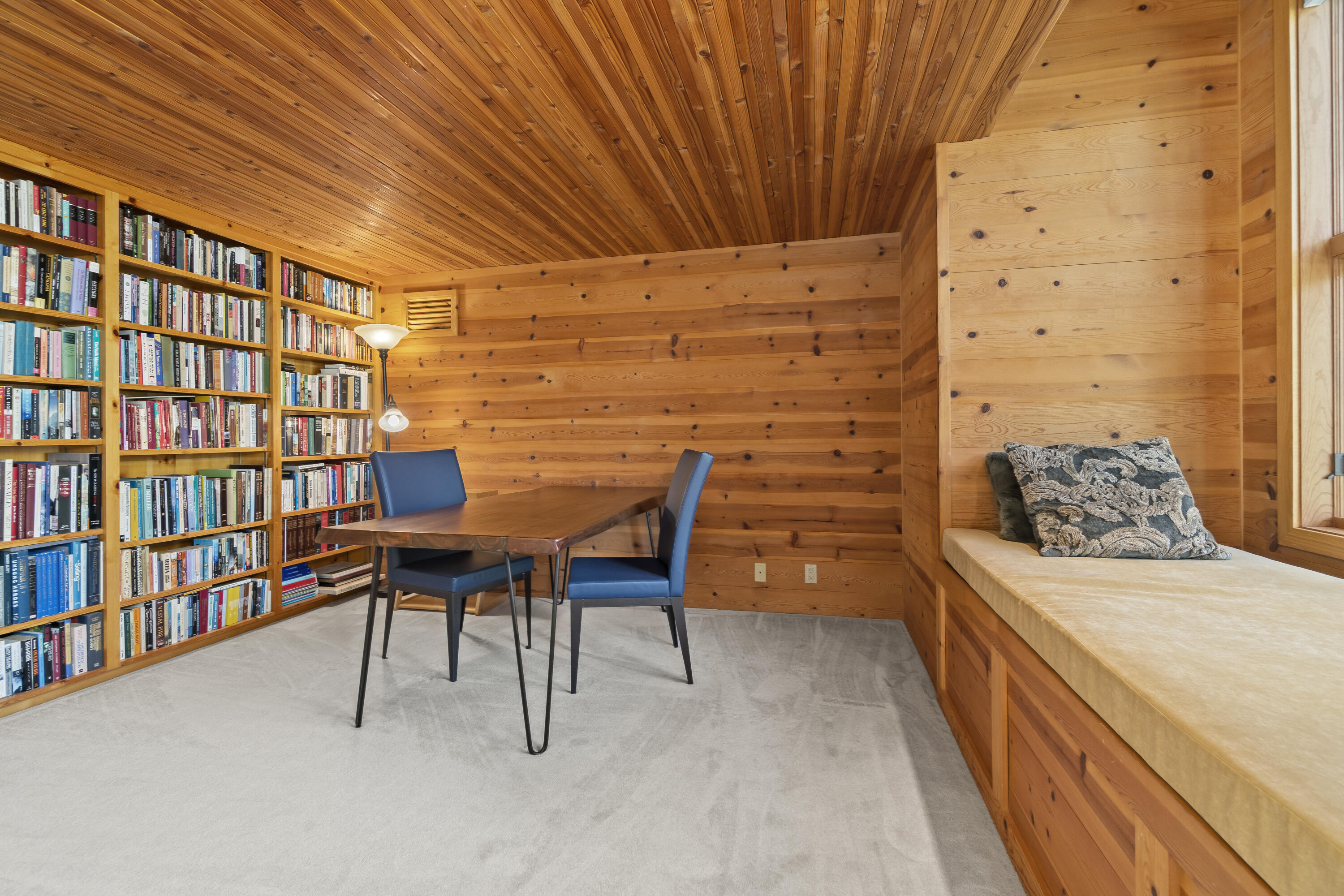 7th Mtn Golf Village - Residential