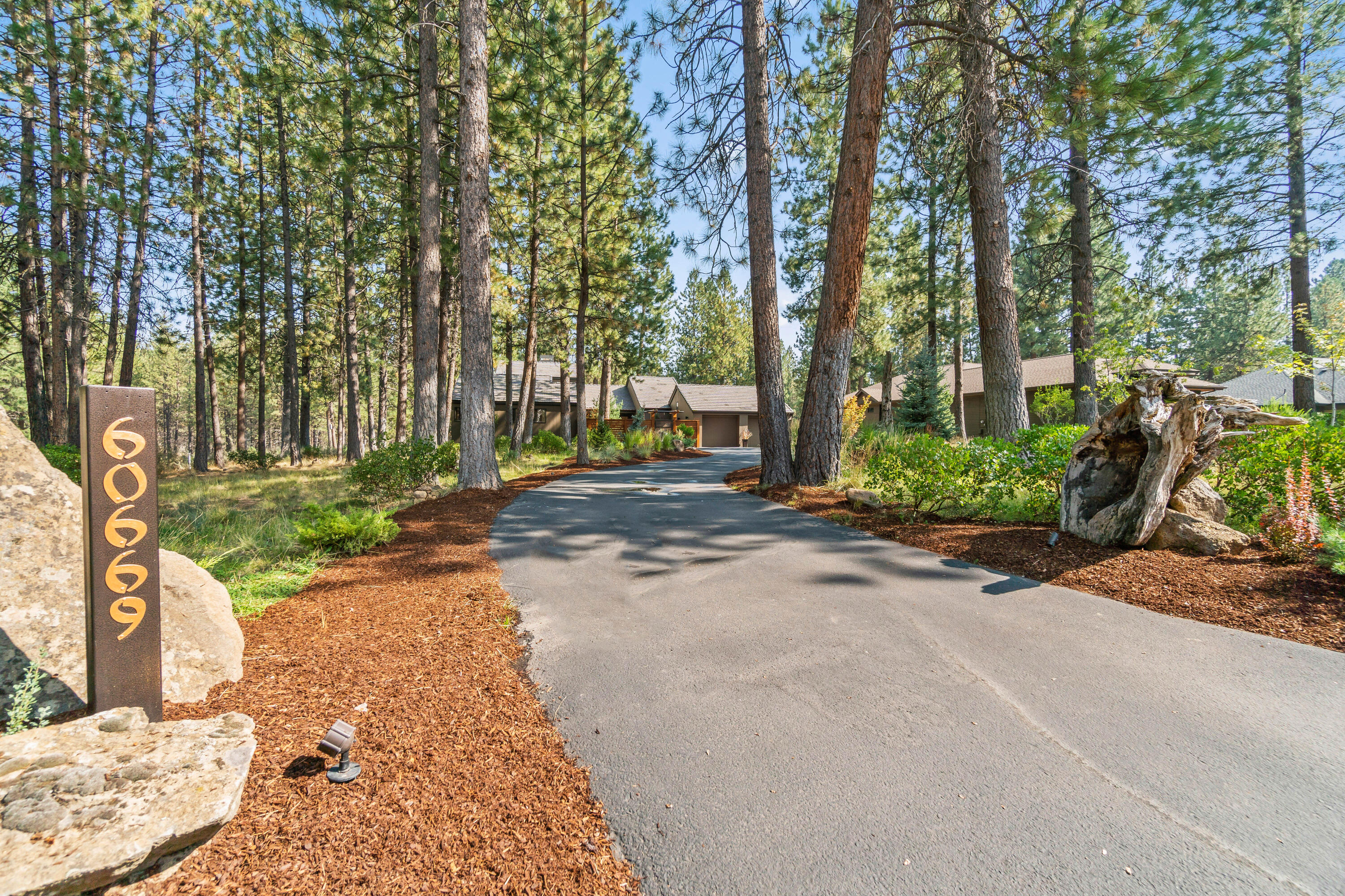 7th Mtn Golf Village - Residential