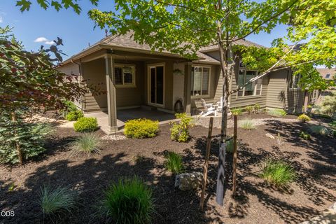 Tiny photo for 2533 NW Pine Terrace Drive, Bend, OR 97703 (MLS # 220223522)