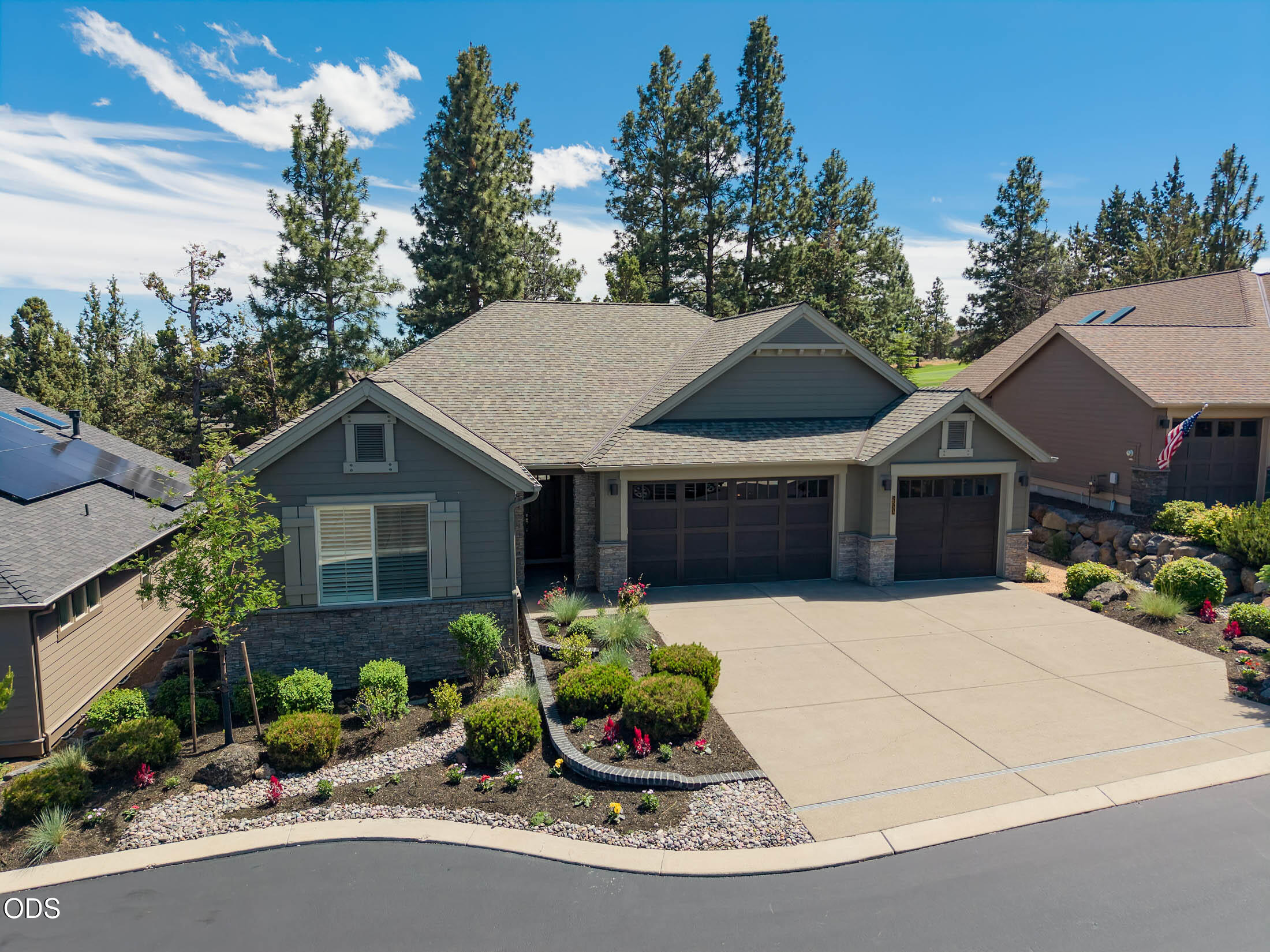 2533 NW Pine Terrace Drive