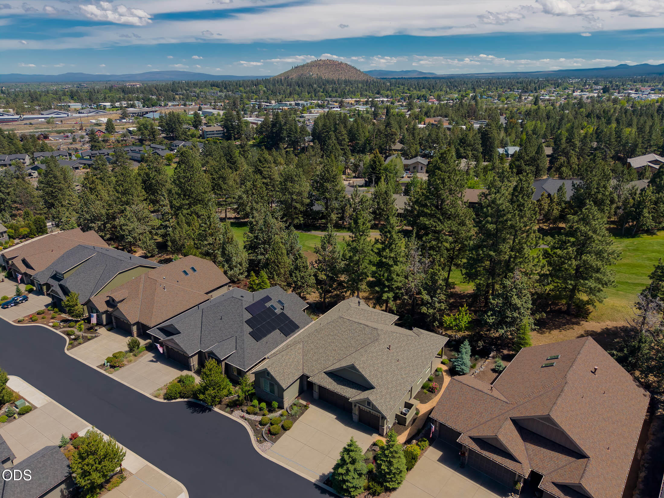 2533 NW Pine Terrace Drive