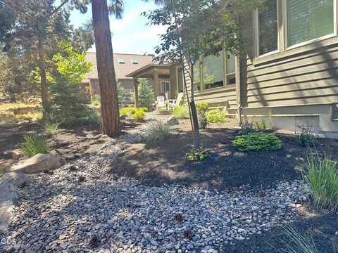 Tiny photo for 2533 NW Pine Terrace Drive, Bend, OR 97703 (MLS # 220223522)