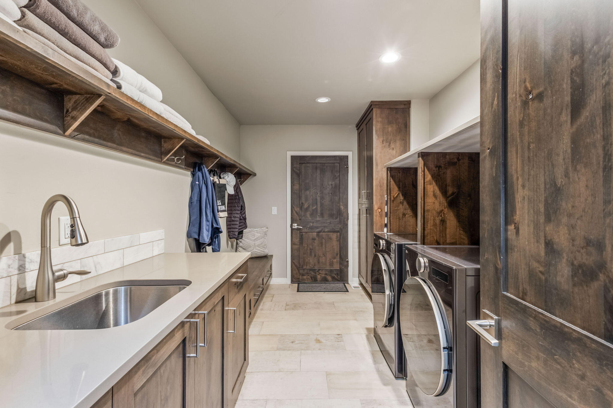 Broken Top - Residential