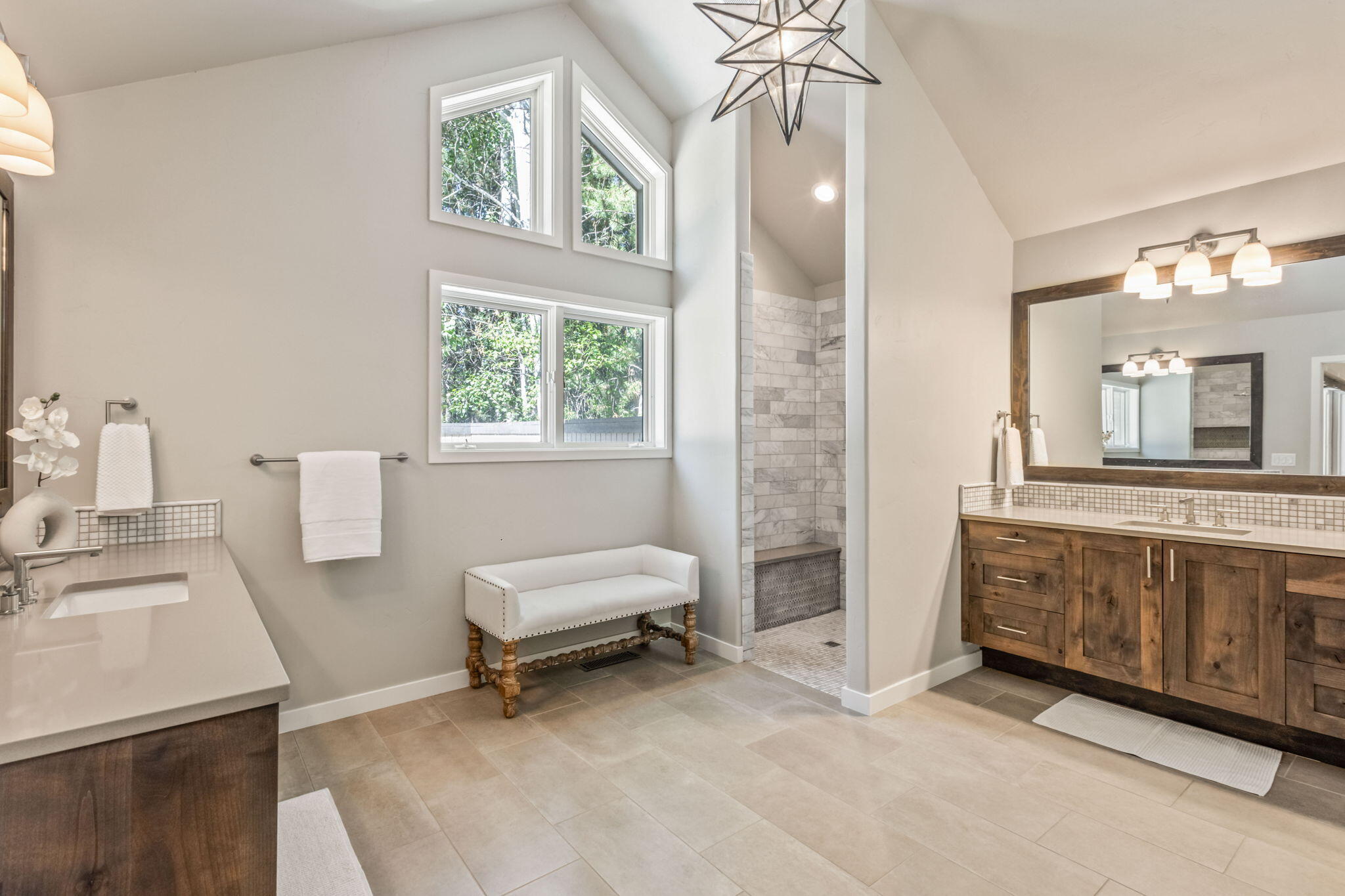 Broken Top - Residential