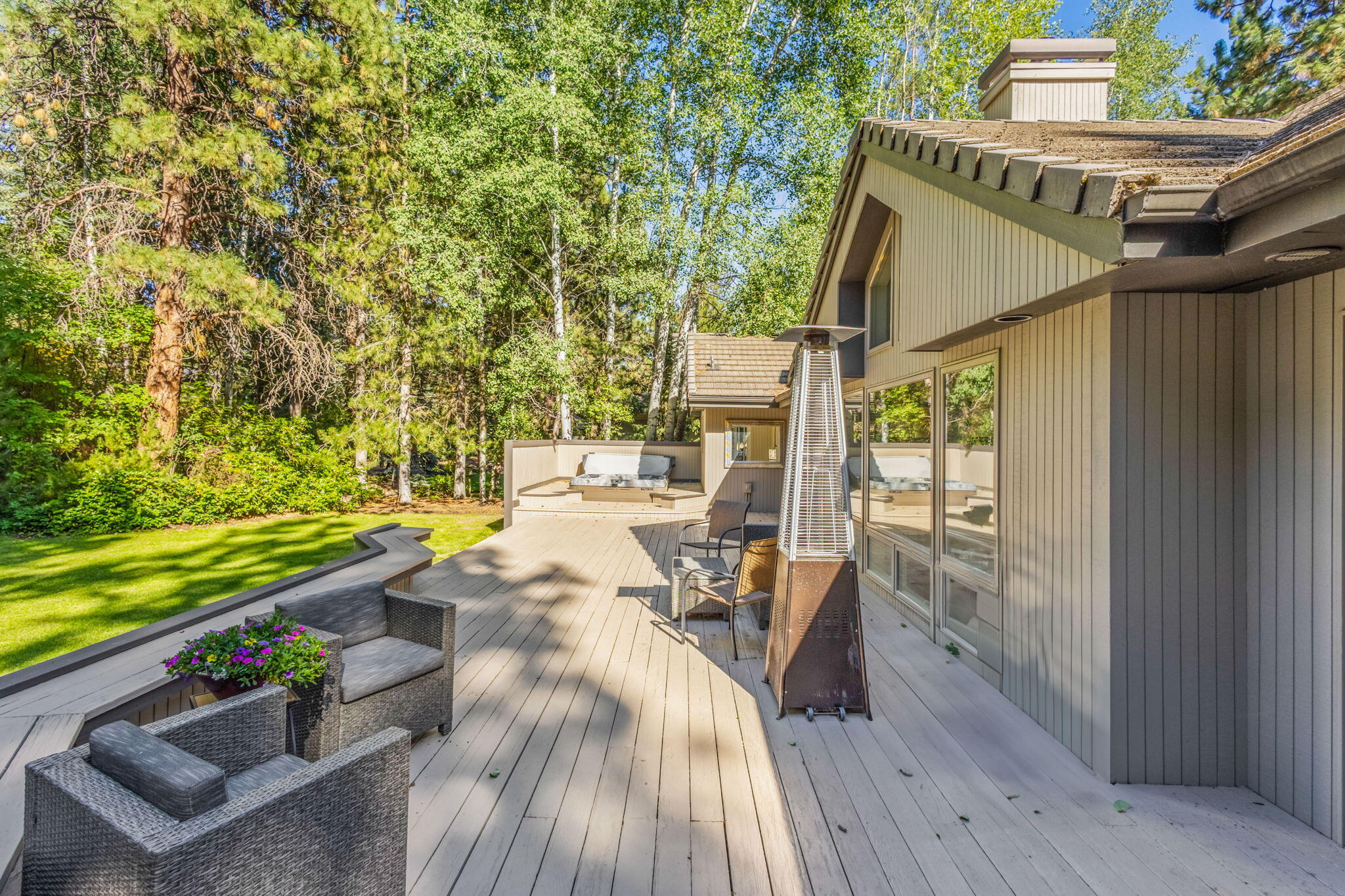 Broken Top - Residential