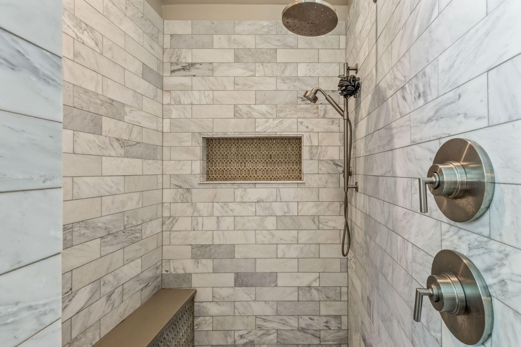 Broken Top - Residential