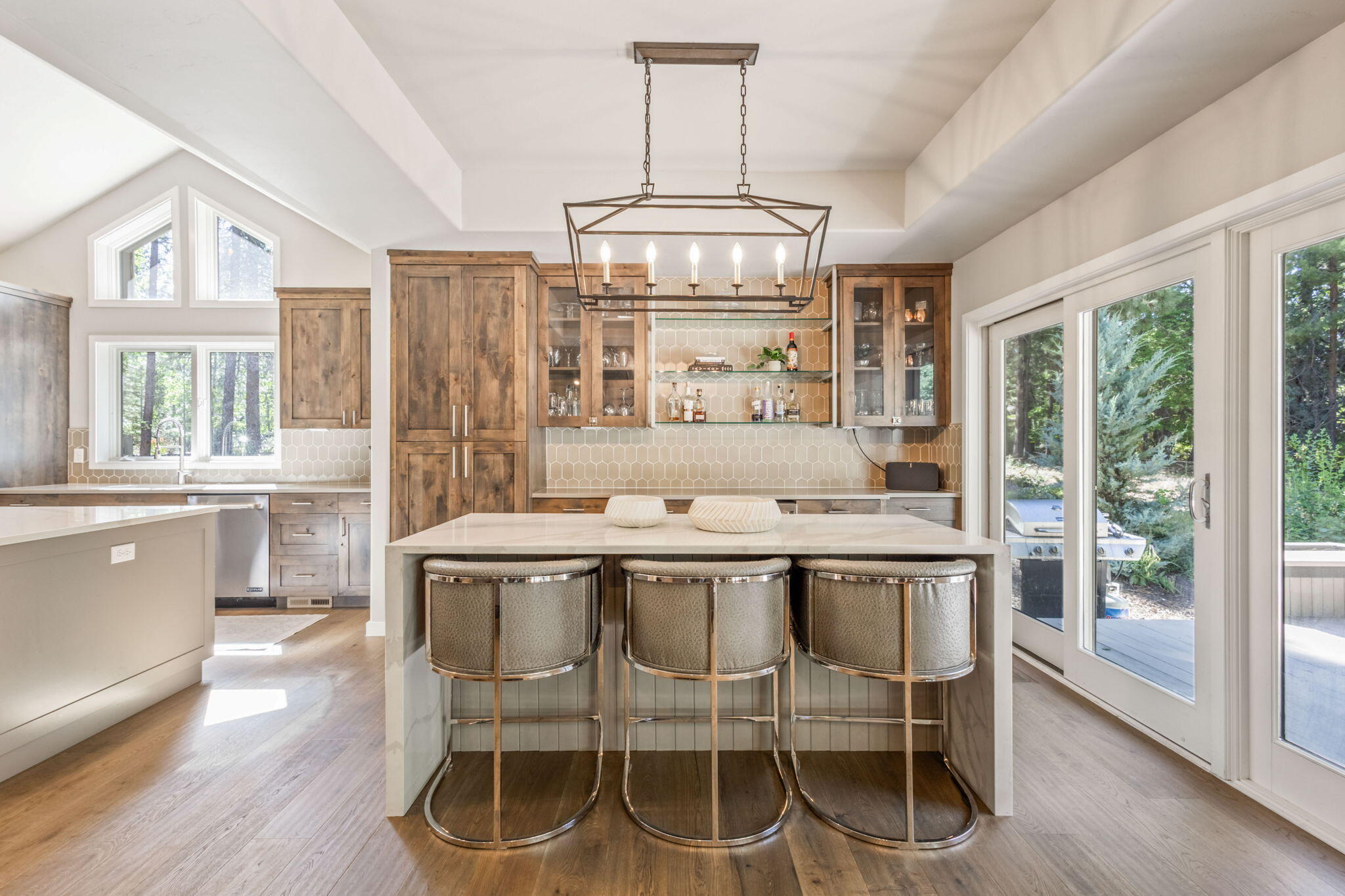 Broken Top - Residential