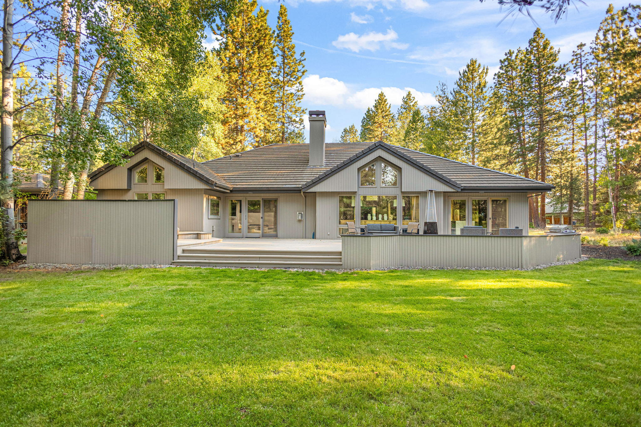 Broken Top - Residential