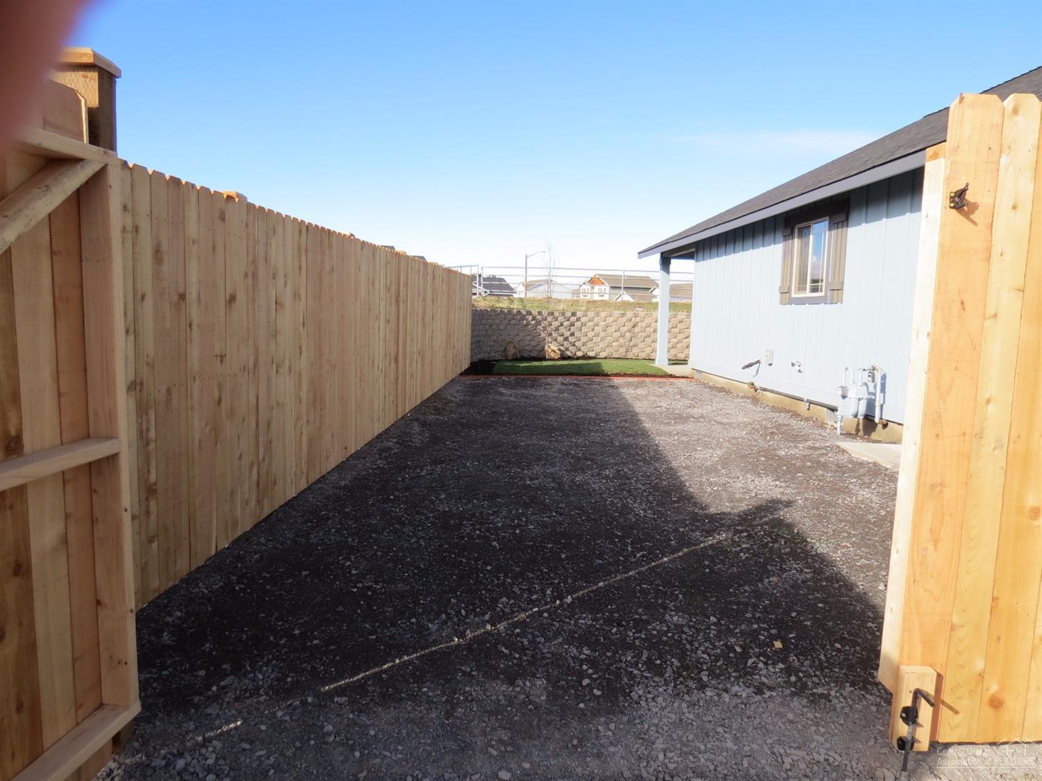 Julina Park - Residential