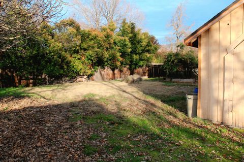 Tiny photo for 1975 Spring Street, Medford, OR 97504 (MLS # 220212544)