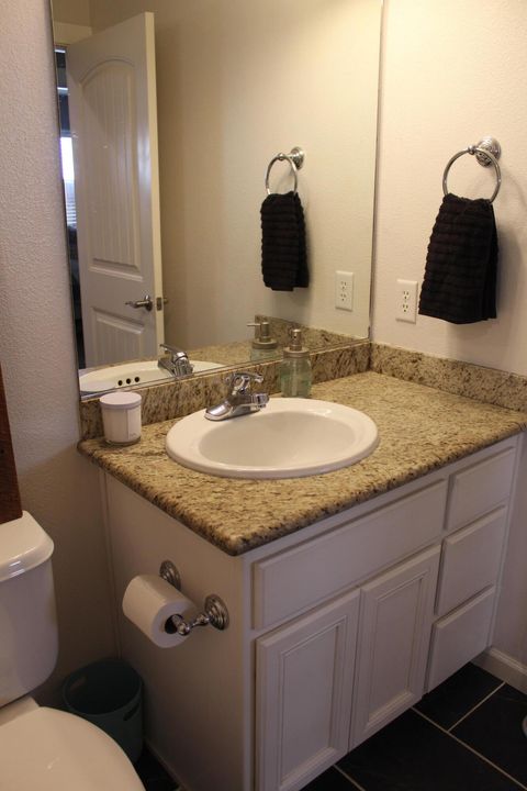 Tiny photo for 2422 Granite Court, White City, OR 97503 (MLS # 220214057)