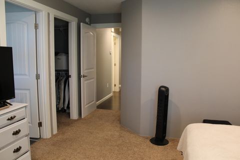 Tiny photo for 2422 Granite Court, White City, OR 97503 (MLS # 220214057)