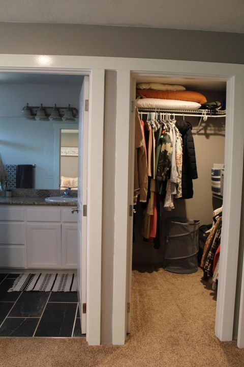 Tiny photo for 2422 Granite Court, White City, OR 97503 (MLS # 220214057)