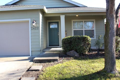 Tiny photo for 2422 Granite Court, White City, OR 97503 (MLS # 220214057)